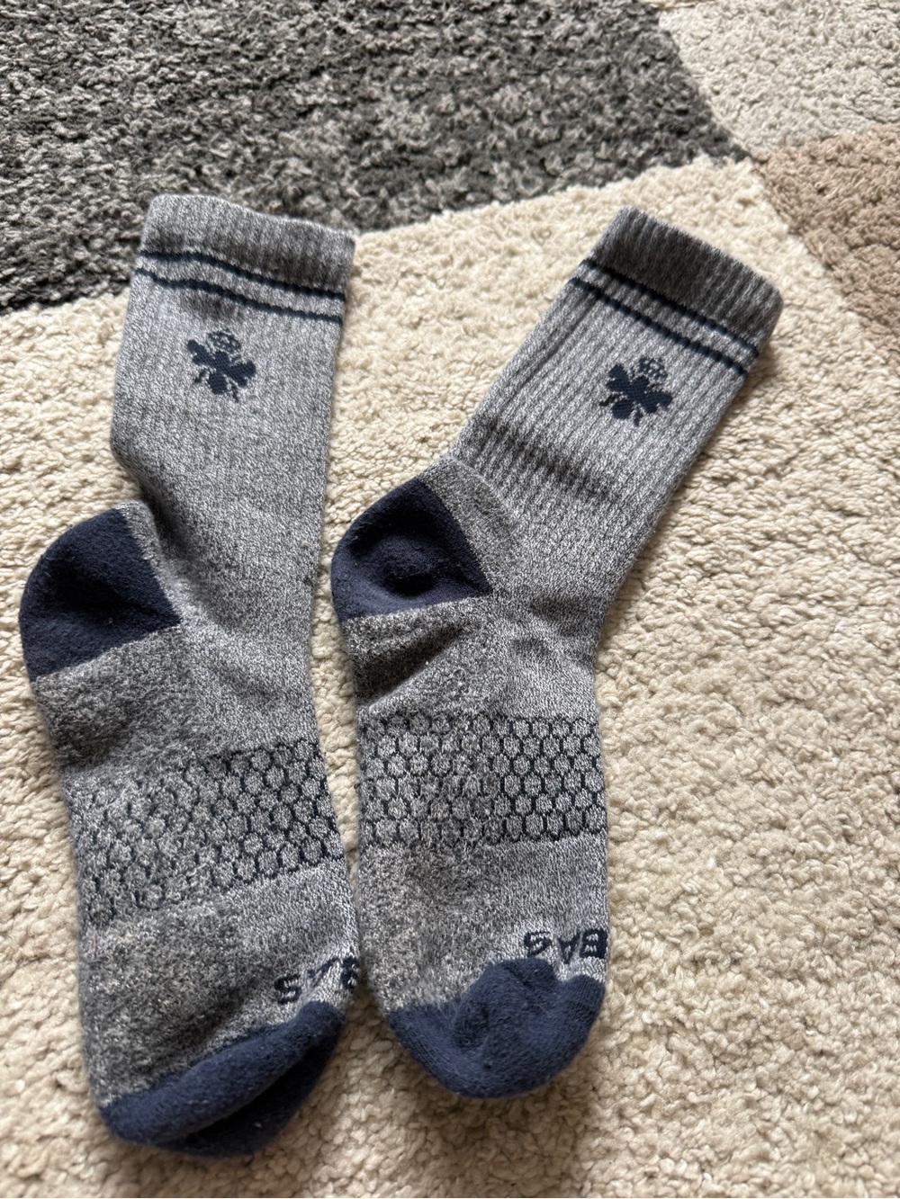 Bombas gray and blue youth medium Crew socks - Picture 5 of 5